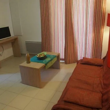 De La Source 33 Apartmán Salies-de-Béarn